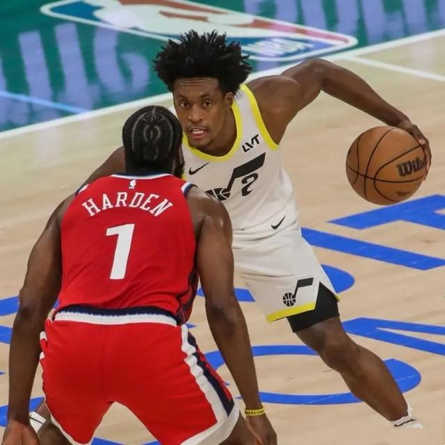 世界杯官方app-剧本杀！外来和尚凌驾本土一哥 塞克斯顿2转变让“三球”成替补|黄蜂|骑士|詹姆斯-布克奈特|科林-塞克斯顿|科林·塞克斯顿_新浪体育_新浪新闻