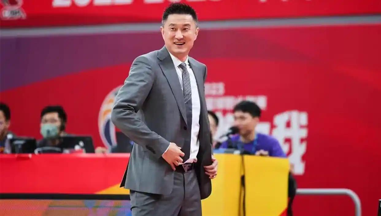 世界杯手机观看-CBA排行榜大变：北京掉出前5浙江挤进前4，广东冲第1，上海9连胜