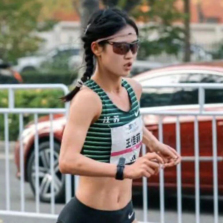 世界杯手机观看-重赏之下群星闪耀,且看金标重马5.5万美元冠军特奖落谁家