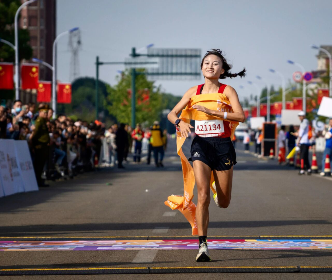 世界杯手机观看-重赏之下群星闪耀,且看金标重马5.5万美元冠军特奖落谁家