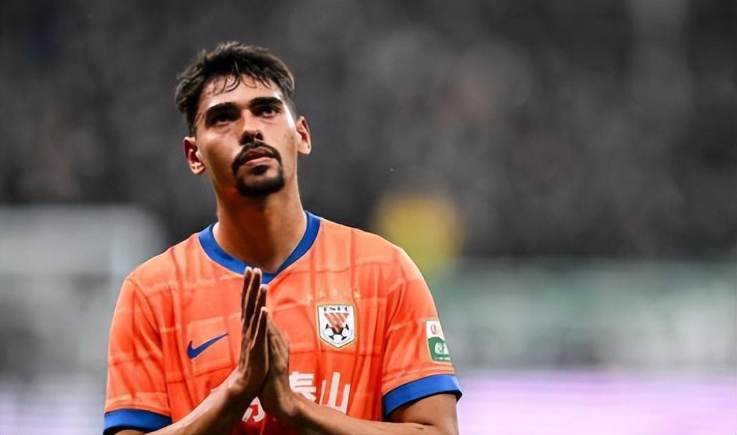 世界杯官网入口-山东泰山中场最强组合浮现，两人或成最大隐患，德尔加多赫然在列