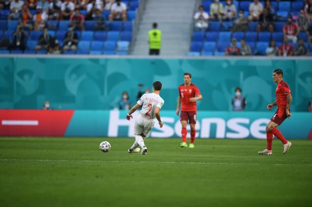 世界杯直播入口-惨胜后暴露一堆问题 西班牙虽进四强却已是哀兵？