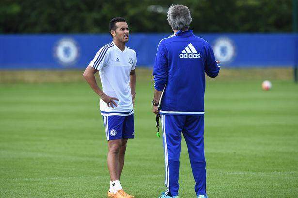 1620201306306099354.jpg 世界杯官方app-穆里尼奥驾临罗马将士做何感想?有人点赞有人心慌