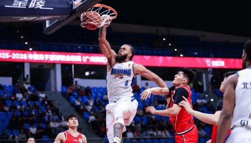 世界杯app下载地址-北京98-85广州迎3喜1忧!内线顶级,方硕拾最佳角色,杰曼咋整?