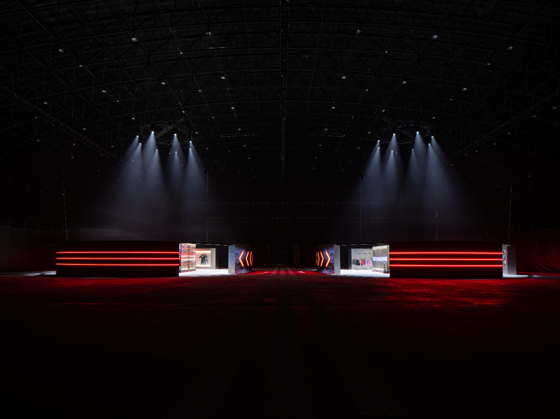 世界杯官网入口-在“竞速实验场”,苏翊鸣、拉塞尔、窦靖童共同探索速度的表达